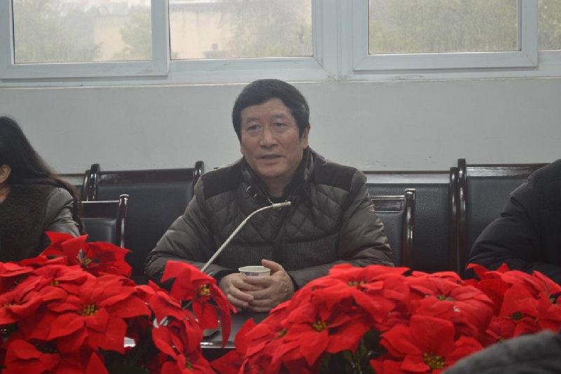 丁宣浩经理发表讲话